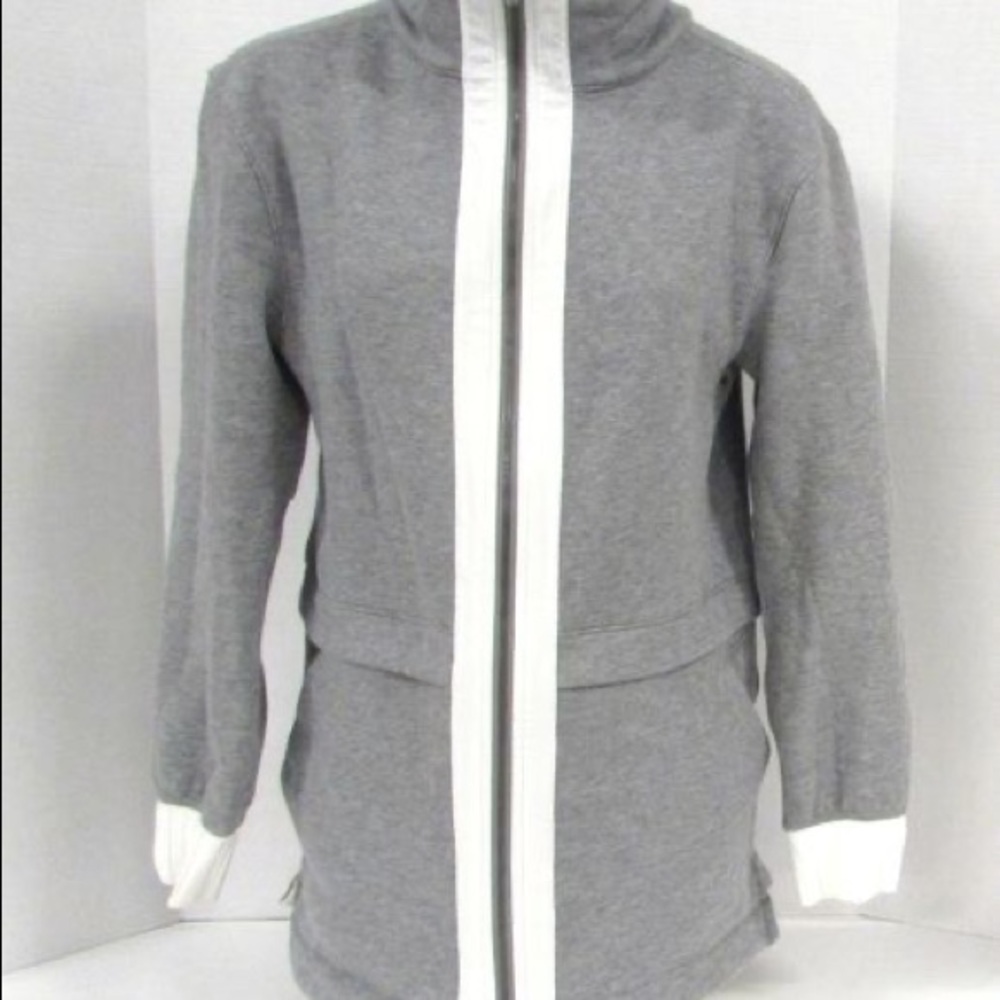 GREY LULULEMON JACKET